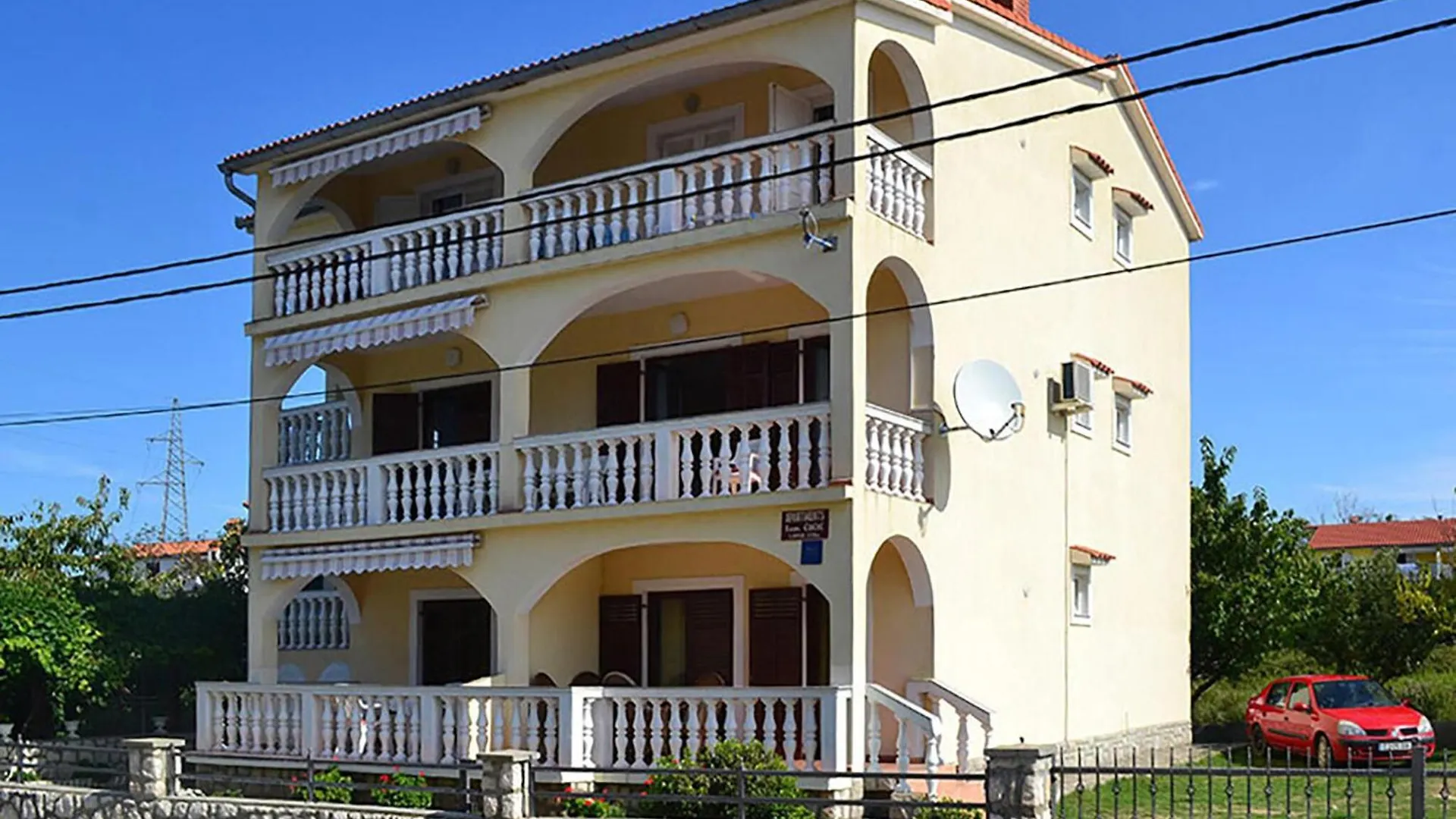 Stunning Apartment In Lopar