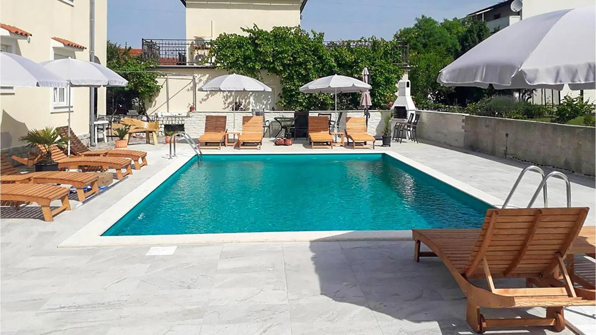 Stunning Apartment In Lopar Croatia